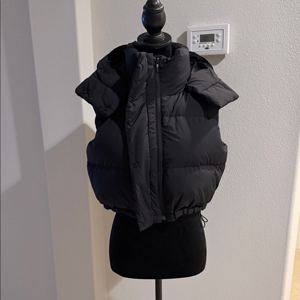 lululemon athletica Black Puffer Jacket